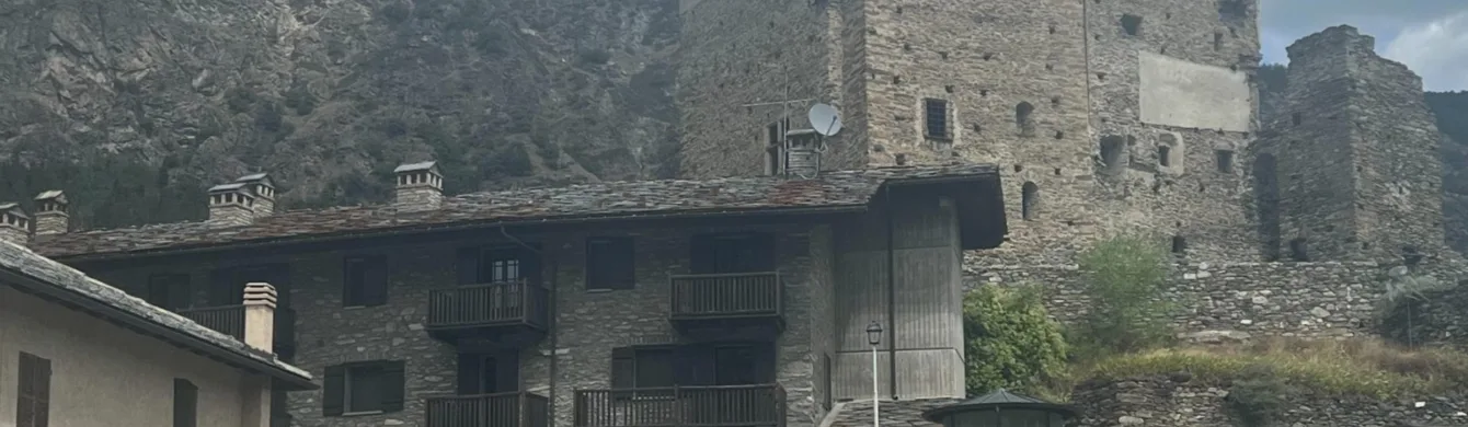 <p>Riqualificazione e ampliamento edificio sito ad Arvier</p>